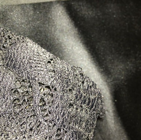 Black lace & beige dress - Picture 6 of 8